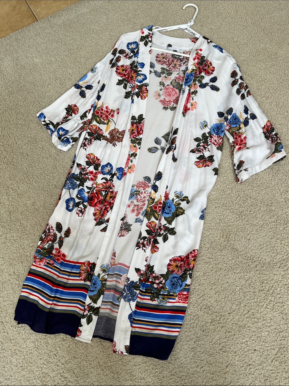Floral Open-Front Kimono Cardigan - White with Multicolor Floral Print s/m
